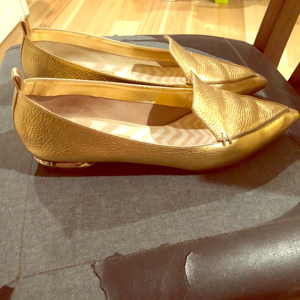 Nicholas Kirkwood gold flats, size 40